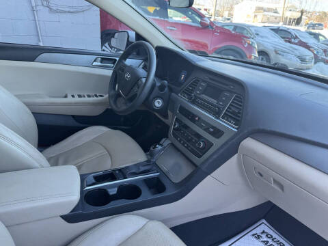 2015 Hyundai Sonata SE