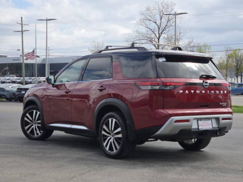 2023 Nissan Pathfinder Platinum