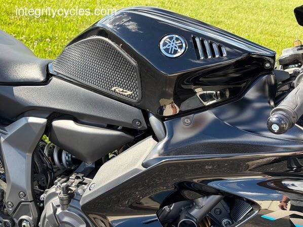 2022 Yamaha YZF-R7