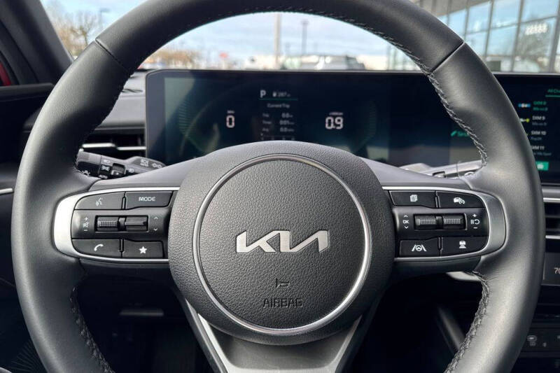 2026 Kia K5