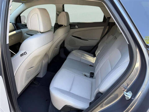 2018 Hyundai Tucson SE