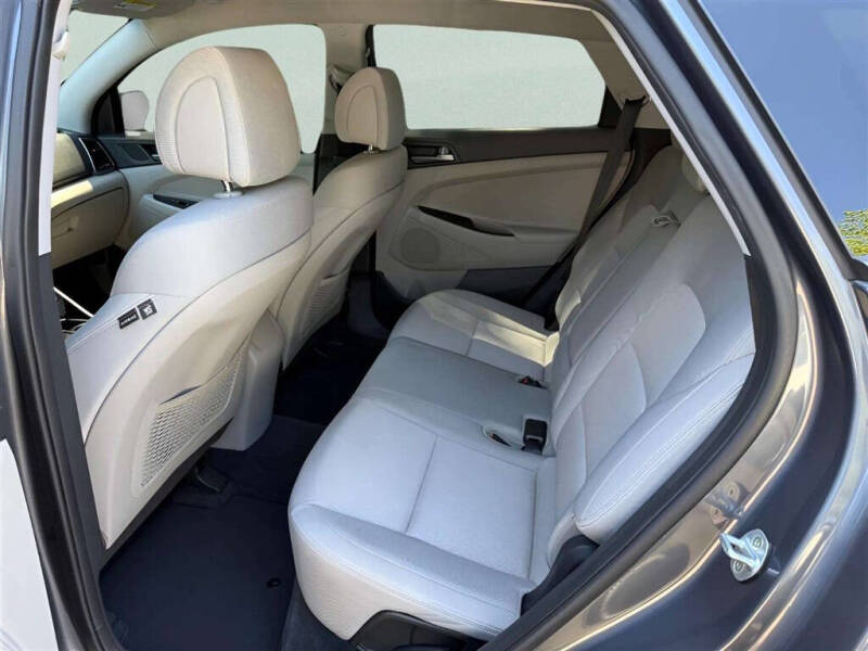2018 Hyundai Tucson SE