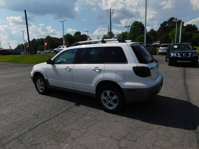 2003 Mitsubishi Outlander LS