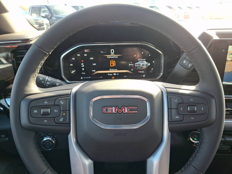 2026 GMC Sierra 1500 Elevation Standard