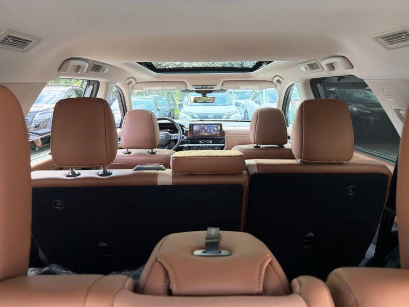 2026 Nissan Pathfinder Platinum