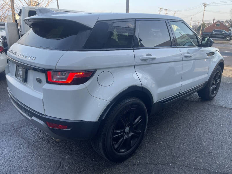2017 Land Rover Range Rover Evoque SE Premium