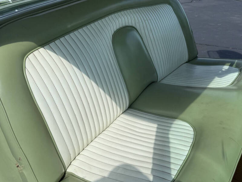 1956 Ford Thunderbird