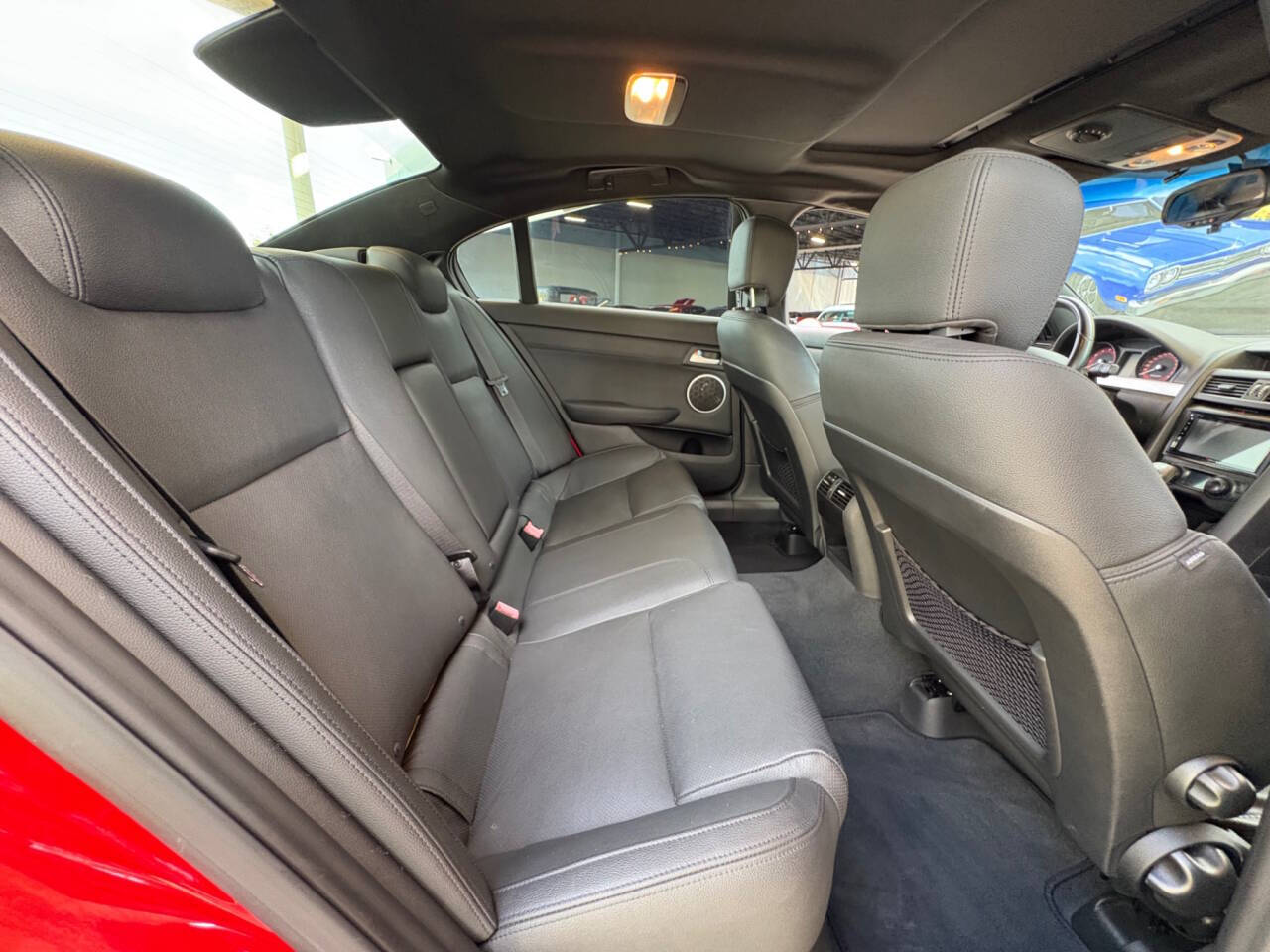2009 Pontiac G8 37