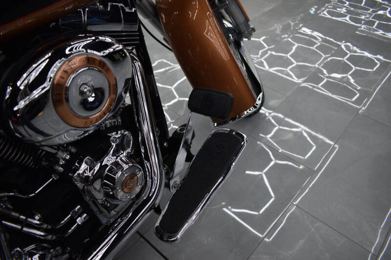 2008 Harley-Davidson Softail Deluxe FLSTN