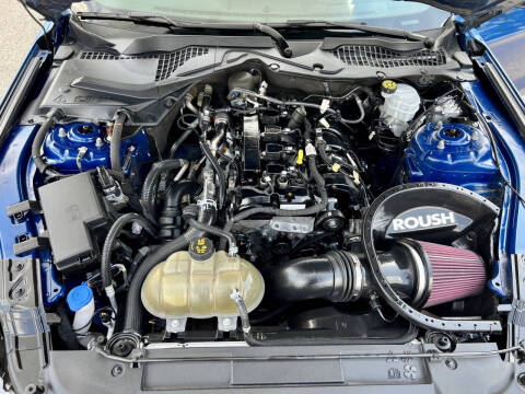 2022 Ford Mustang EcoBoost