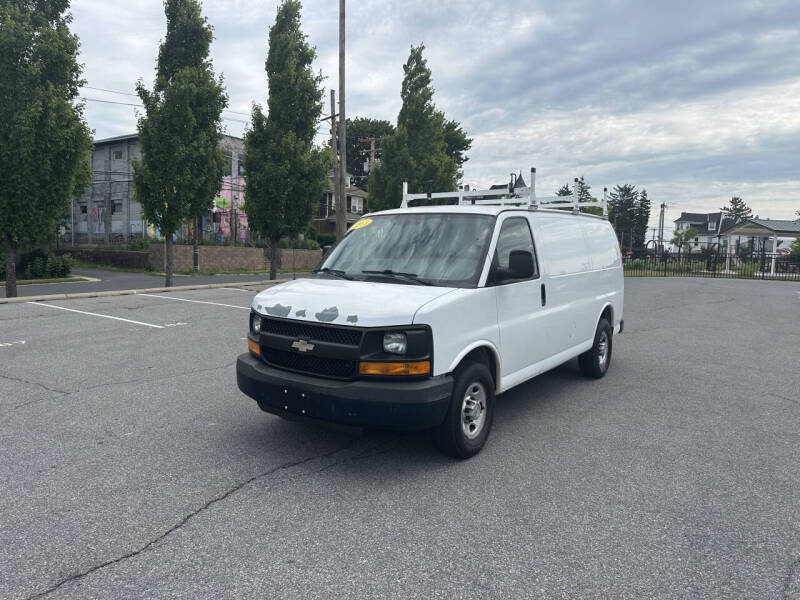 2013 Chevrolet Express 2500