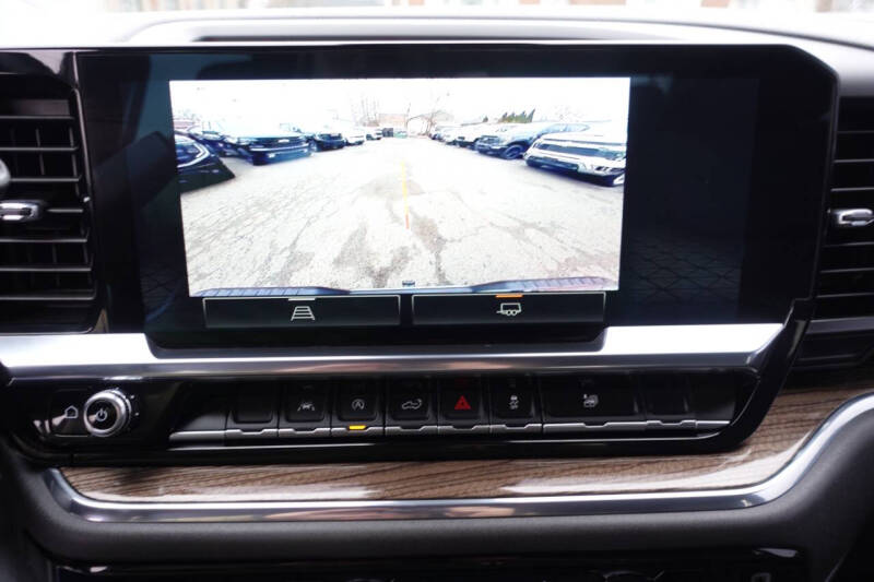 2023 GMC Sierra 1500 Elevation Standard