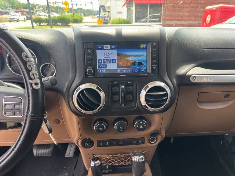 2012 Jeep Wrangler Unlimited Sahara