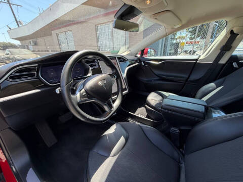 2015 Tesla Model S 85