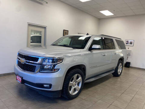 2015 Chevrolet Suburban for sale at DAN PORTER MOTORS in Dickinson ND