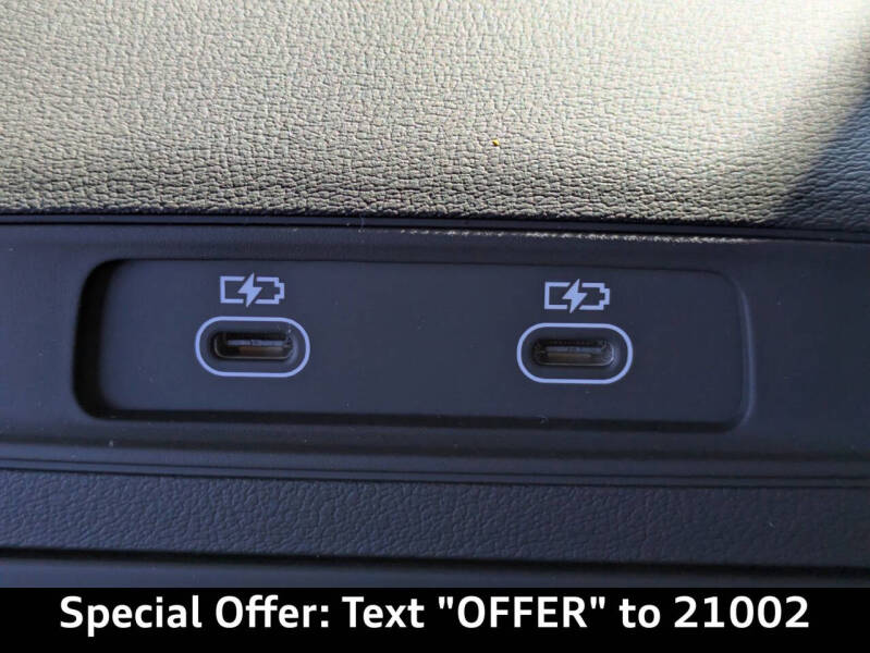 2025 Audi Q5 quattro Premium Plus TFSI