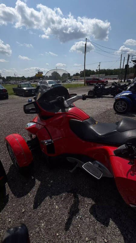 2011 Can-Am Spyder RT SM5 Audio & Convenie