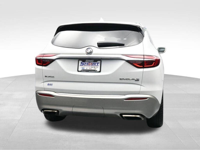 2018 Buick Enclave Essence