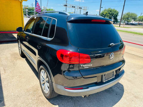 2017 Volkswagen Tiguan 2.0T Wolfsburg Edition 4Motion