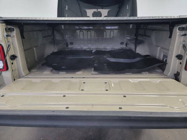 2020 Jeep Gladiator Sport