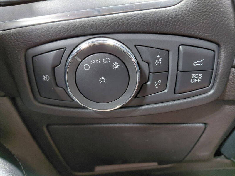 2020 Ford Edge Titanium