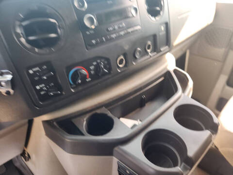 2010 Ford E-Series E-350 SD XL