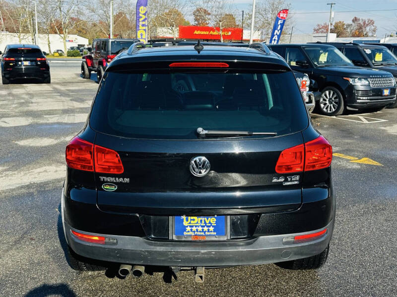 2012 Volkswagen Tiguan SEL 4Motion