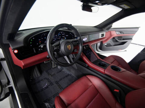 2023 Porsche Taycan GTS