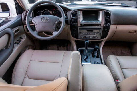 2004 Toyota Land Cruiser
