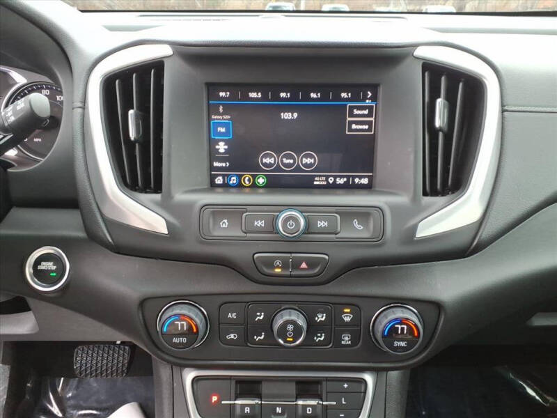 2022 GMC Terrain SLE