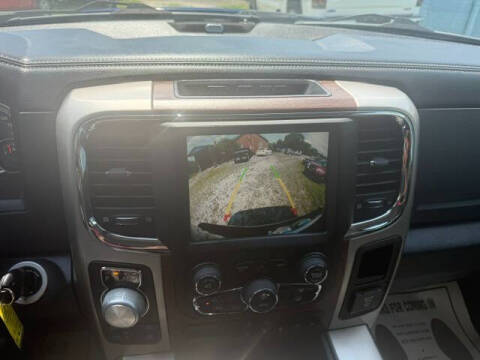 2017 RAM 1500 Laramie