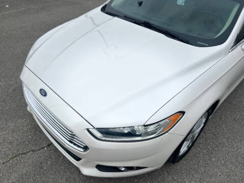 2015 Ford Fusion SE