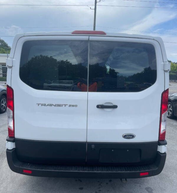 2020 Ford Transit 250