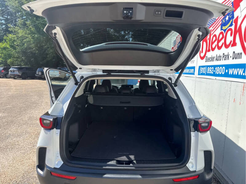 2023 Mazda CX-50 2.5 S Preferred Plus