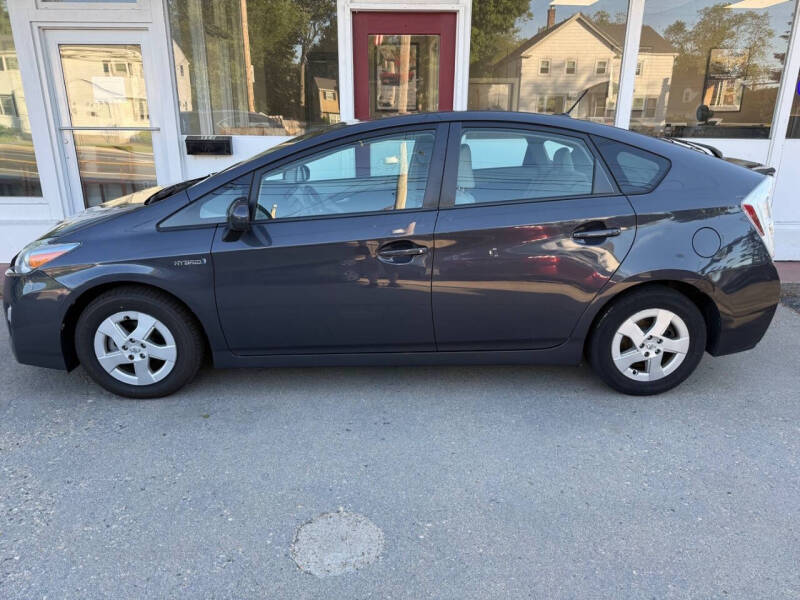 2010 Toyota Prius III