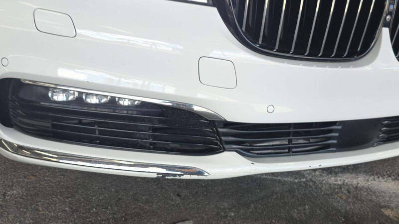 2017 BMW 7 Series 750i