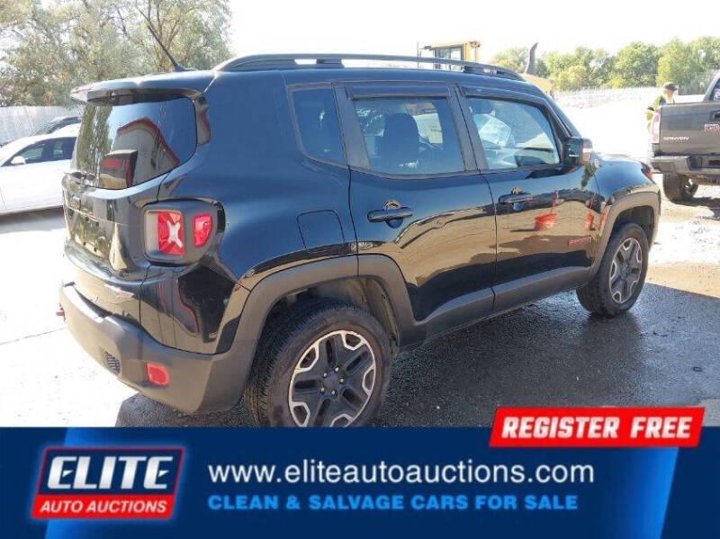2016 Jeep Renegade Trailhawk