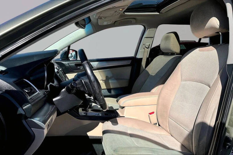 2016 Subaru Outback 2.5i Premium