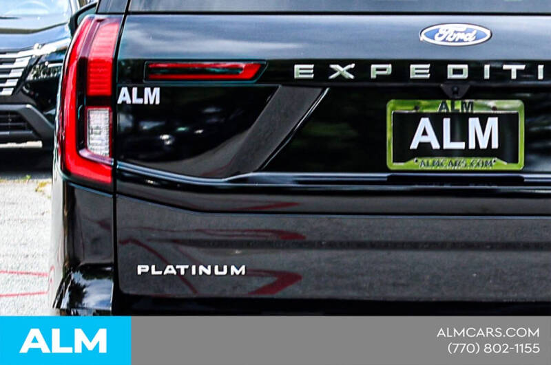 2025 Ford Expedition Platinum
