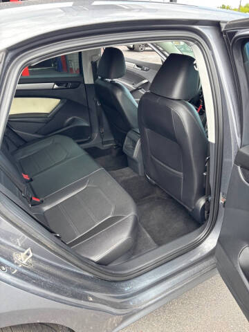 2015 Volkswagen Passat