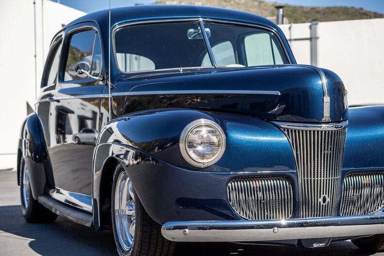 1941 Ford Deluxe