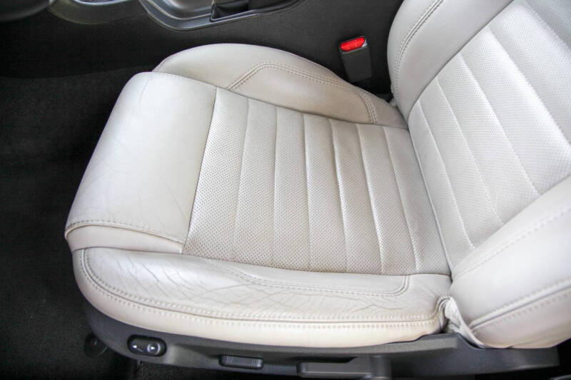 2013 Ford Mustang GT Premium