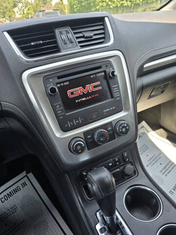 2015 GMC Acadia SLE-2