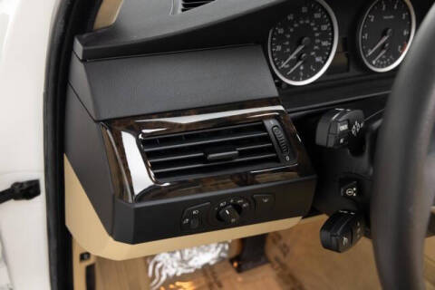 2004 BMW 5 Series 545i