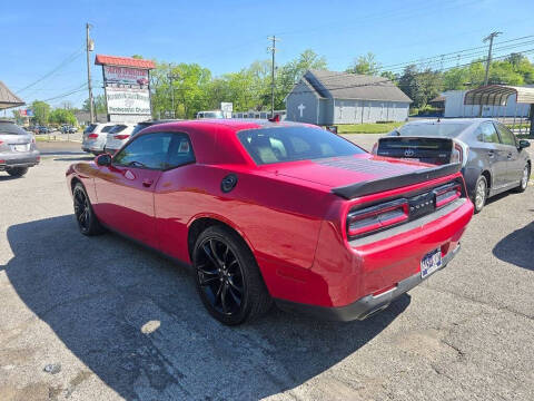 2016 Dodge Challenger SXT