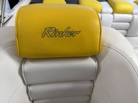 2003 Rinker 262 SS Captiva