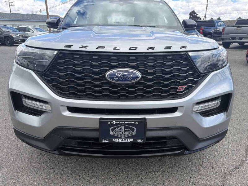 2020 Ford Explorer ST