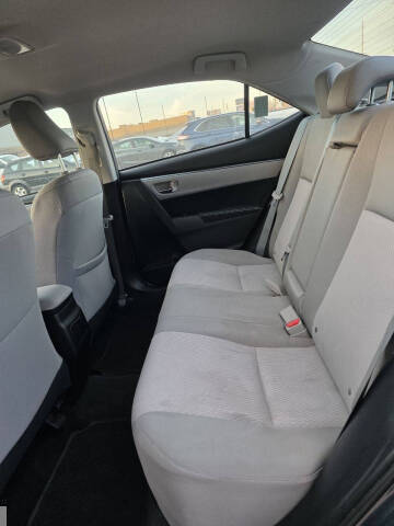 2015 Toyota Corolla LE