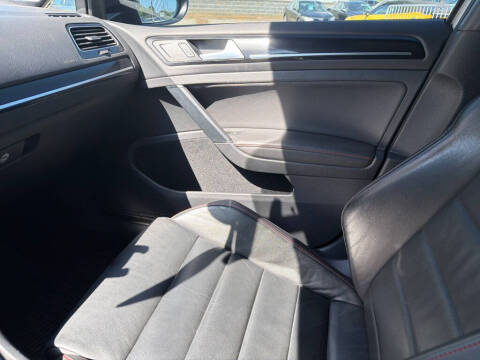 2015 Volkswagen Golf GTI