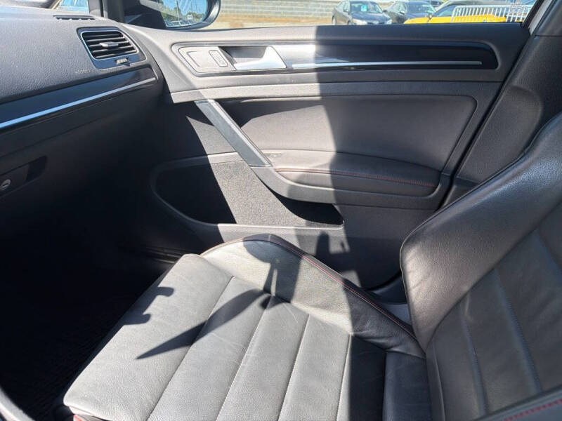 2015 Volkswagen Golf GTI